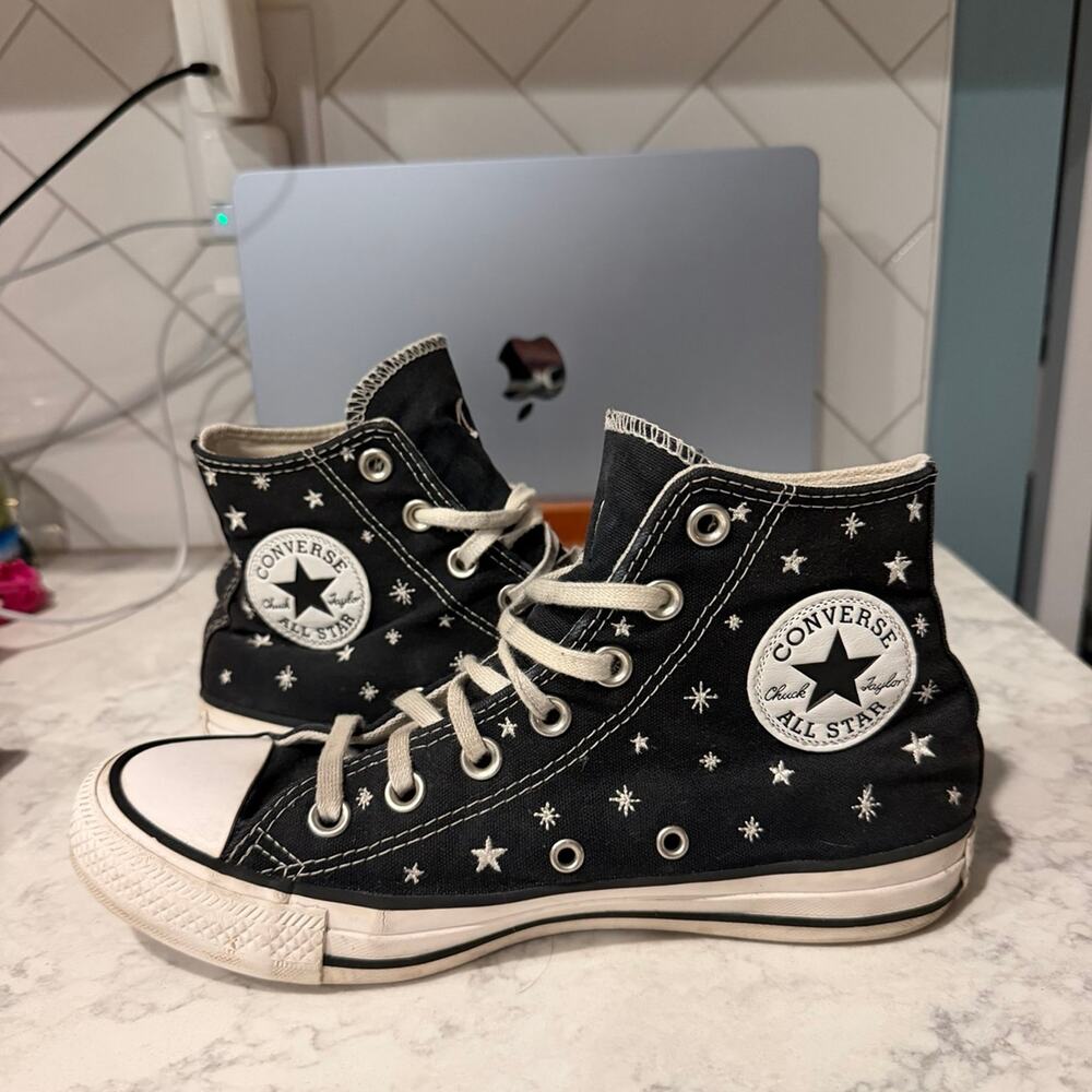 Converse Chuck Taylor All Star High Top Star Embroidered Sneakers Size 7